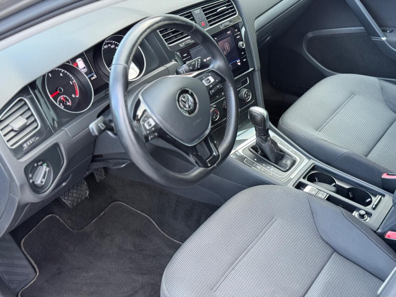 Volkswagen Golf 5p 2.0 tdi Sport 150cv dsg