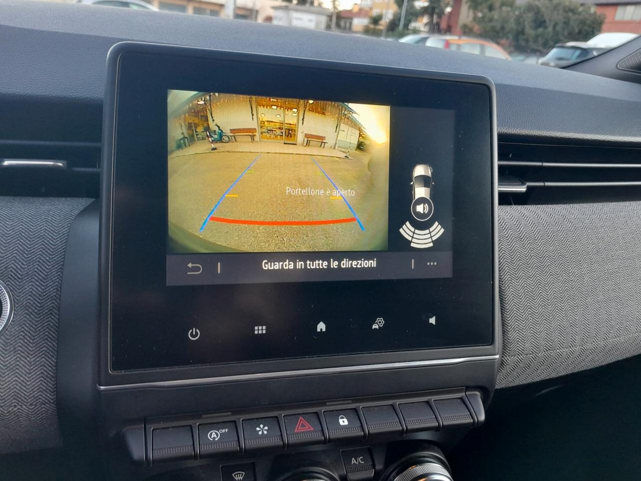 Renault Clio Full Hybrid E-Tech 145 CV 5 porte Techno