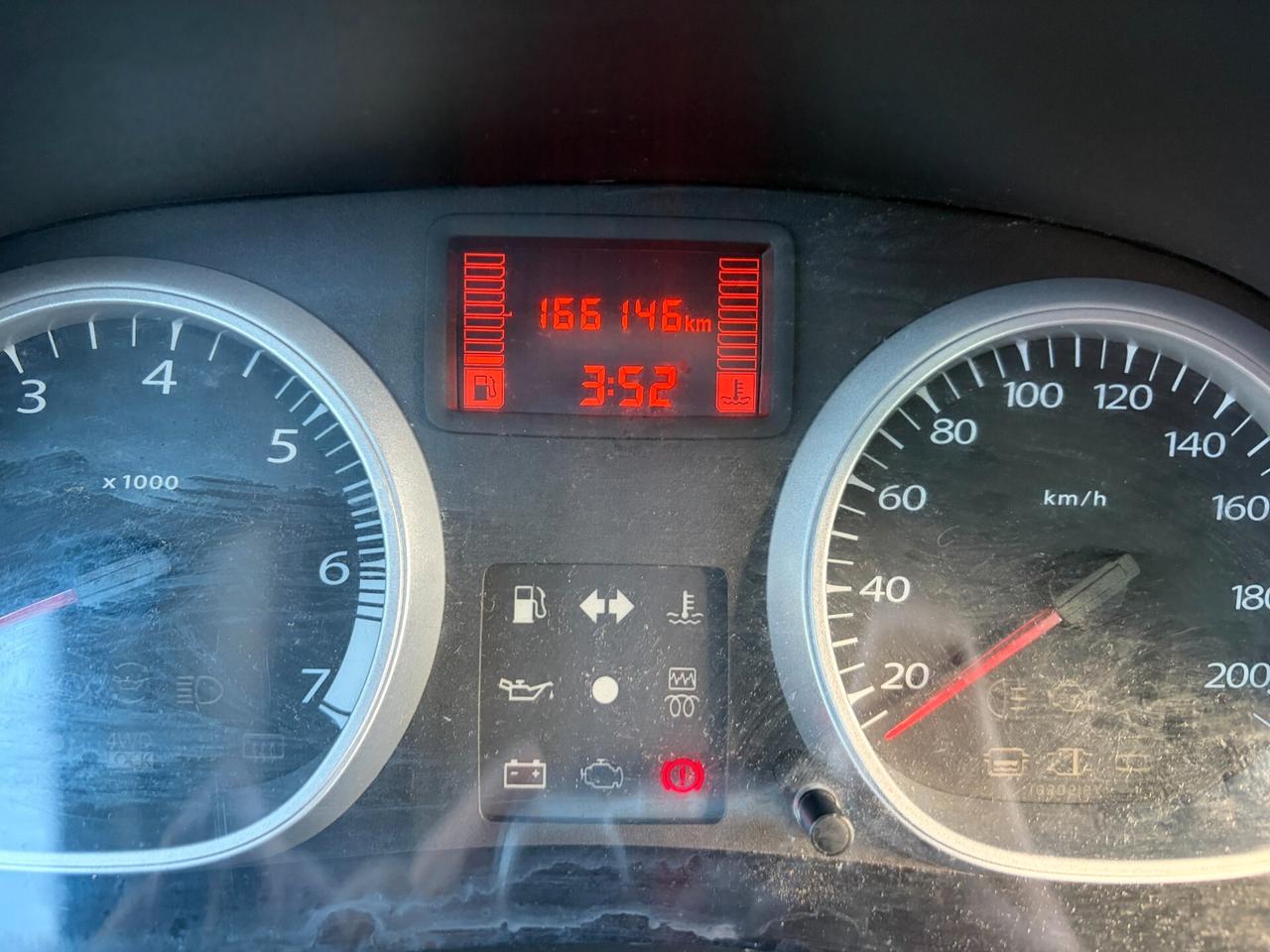 DACIA DUSTER 1.5 DCI 110CV 4X4 166.000 KM ANNO 2012