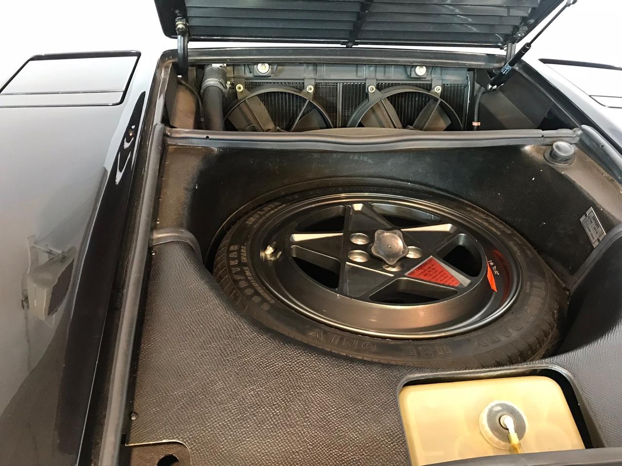 Ferrari 208 GTS Turbo Intercooler ABS