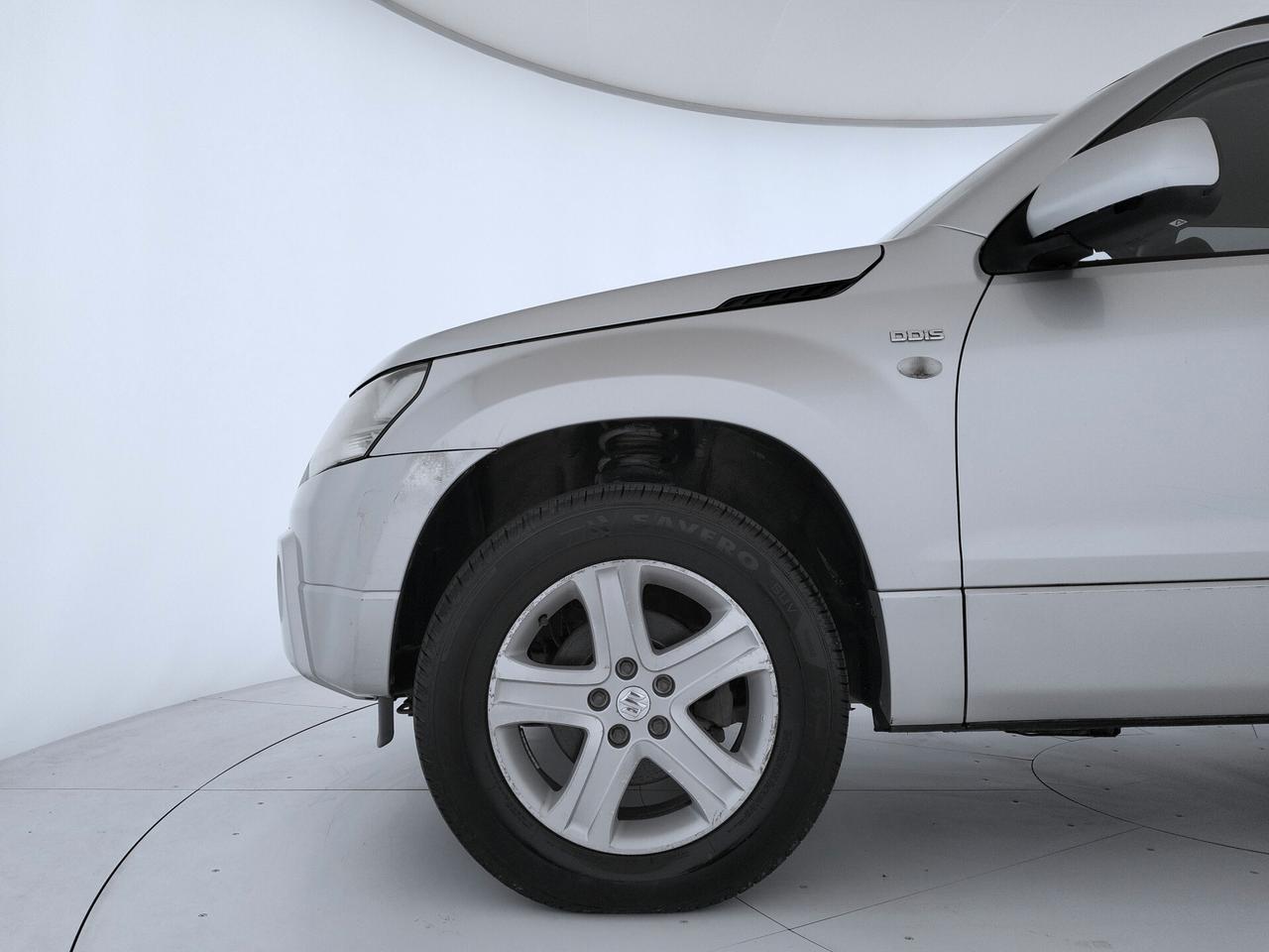 Suzuki Grand Vitara 1.9 DDiS 5 porte