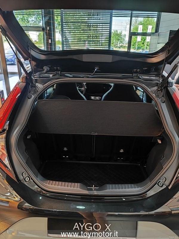 Toyota Aygo X 1.0 VVT-i 72 CV 5 porte Trend