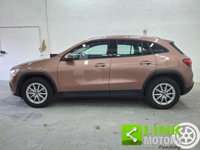 MERCEDES-BENZ GLA 180 d Automatic Business GARANZIA INCLUSA