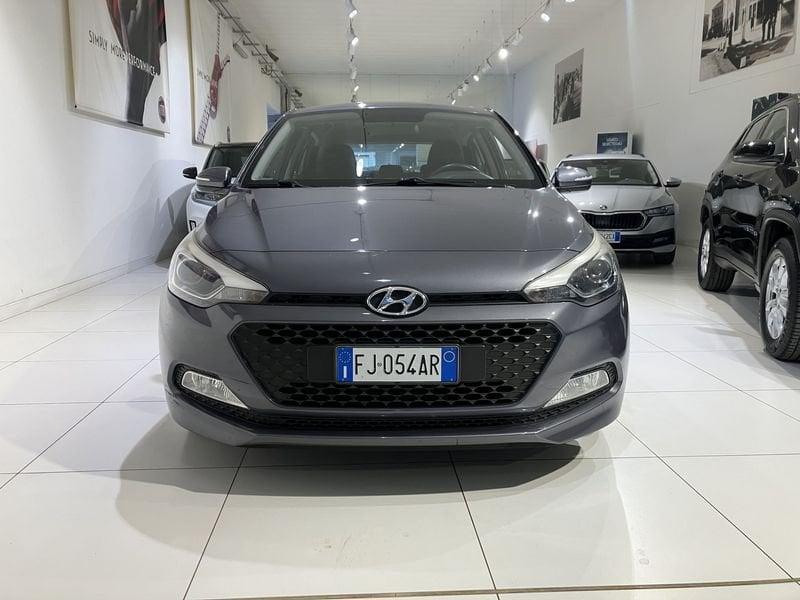 Hyundai i20 1.2 84cv 5 porte Econext Comfort GPL