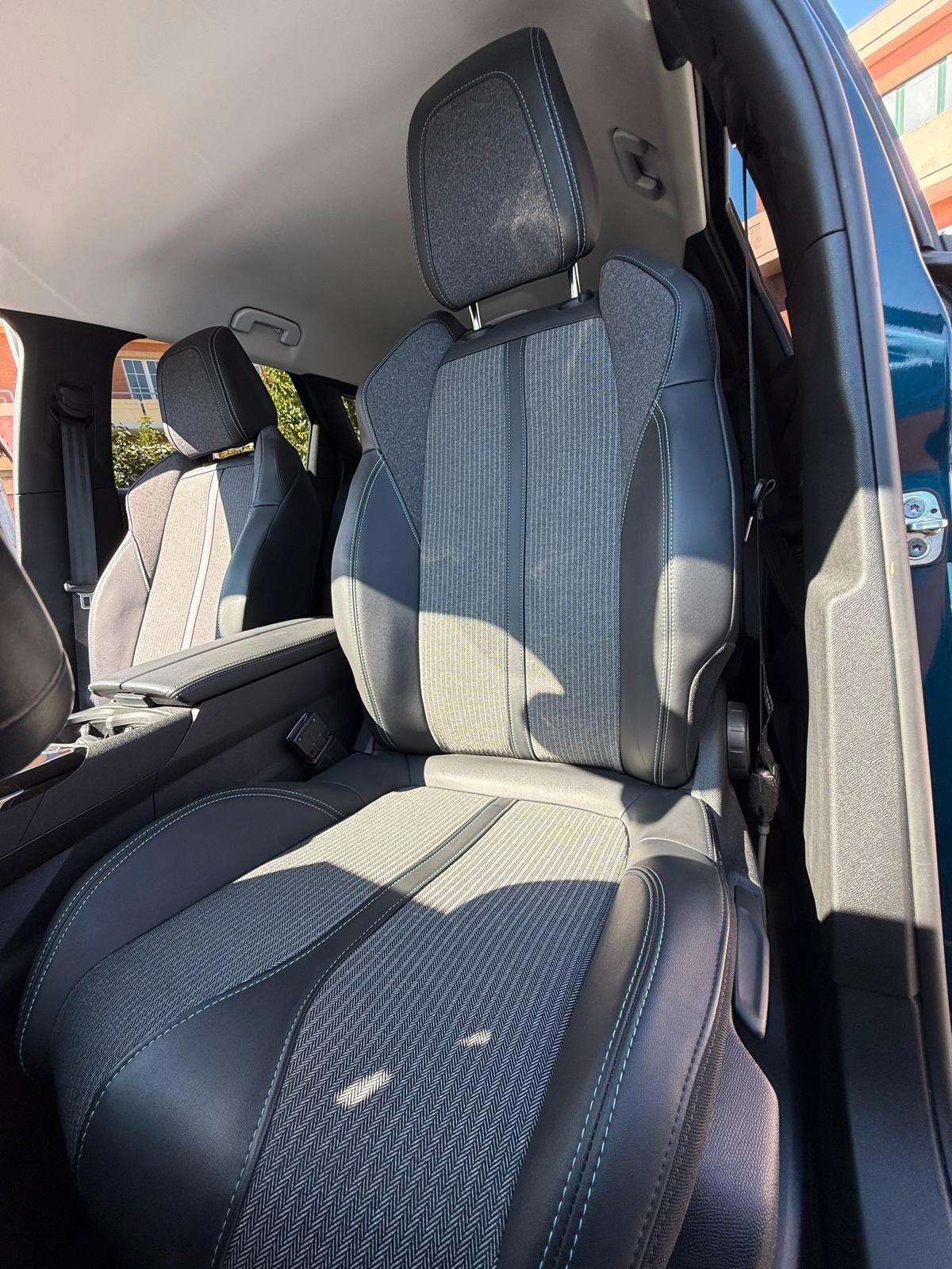 Peugeot 3008 BlueHDi 130 S&S Allure Pack