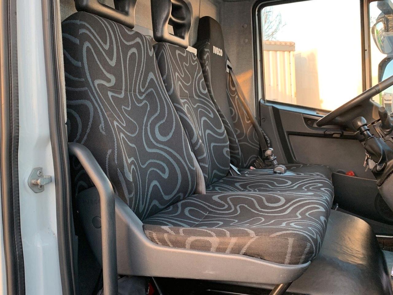 Carro attrezzi Iveco EUROCARGO 120EL18P attrezzatura scarrabile nuova