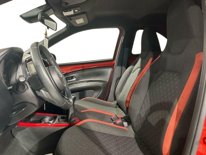 Toyota Aygo X 1.0B (72 CV) Active