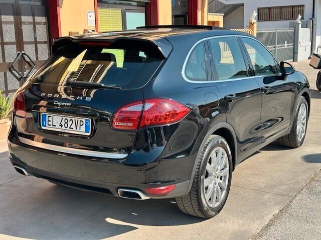 Porsche Cayenne 3.0 Diesel IVA ESPOSTA service Porsche Uni pro.