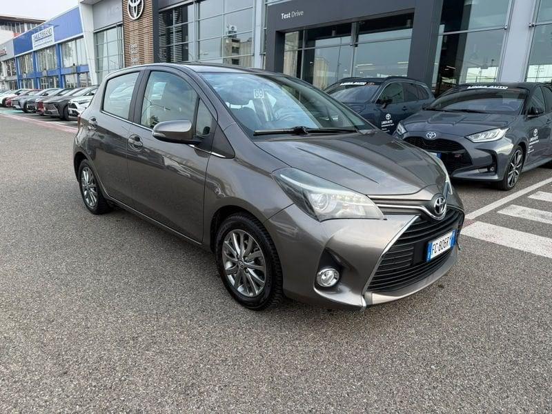 Toyota Yaris Yaris 5p 1.0 Lounge my16