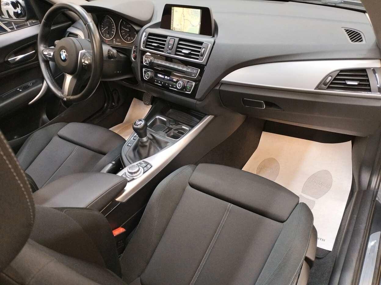 BMW 220 i Serie 2 F22 Coupe Sport * 68.000 KM *