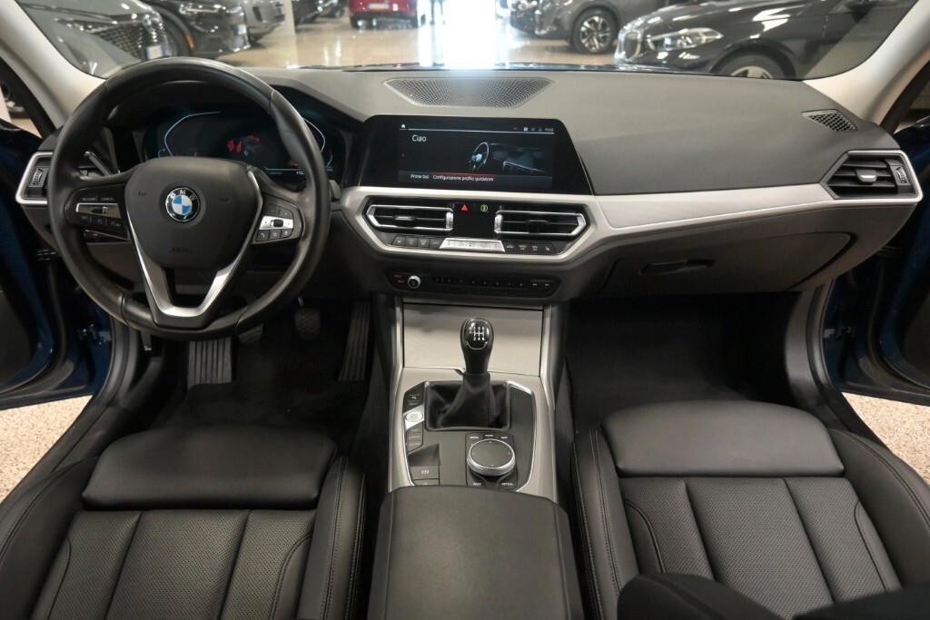 BMW 316D 122CV 6M. BUSINESS ADVANTAGE ( FARI LED - BMW DIGITAL COCKPIT - PELLE - NAVI - MIRROR - PDC )