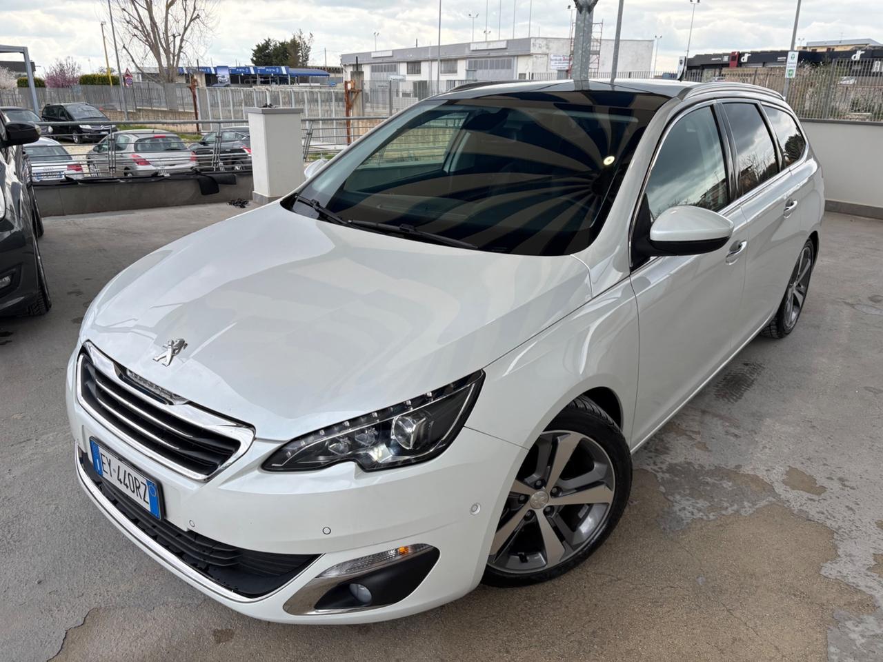 Peugeot 308 BlueHDi 150 S&S EAT6 SW Allure