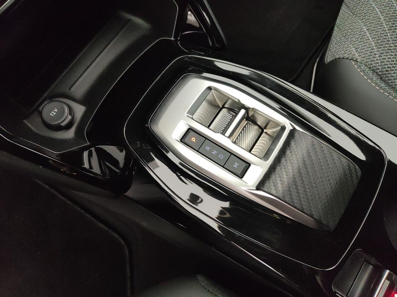 PEUGEOT 2008 II 2020 1.2 PURETECH 130CV ALLURE EAT8