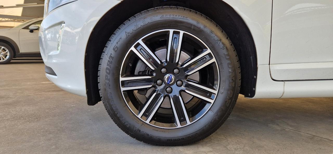 Volvo XC60 D3 2.0D 150cv Geartronic R-design