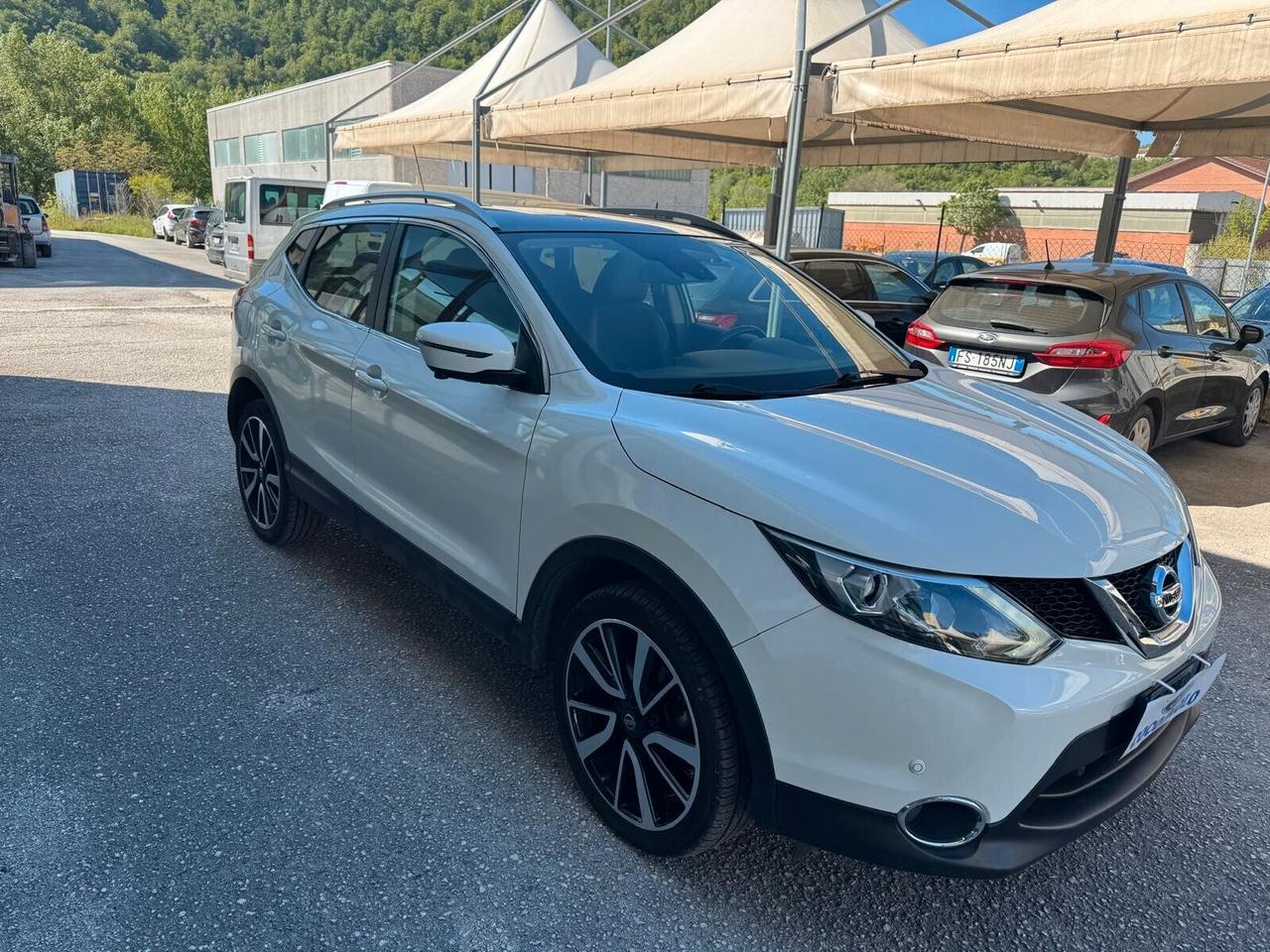 Nissan Qashqai 1.6 dCi 4WD Tekna
