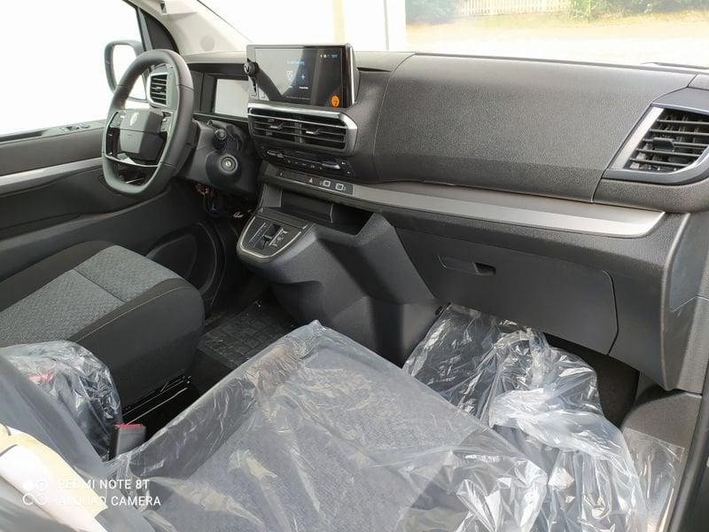 Peugeot Traveller 180 Hdi EAT8 STD Business NAV CBC