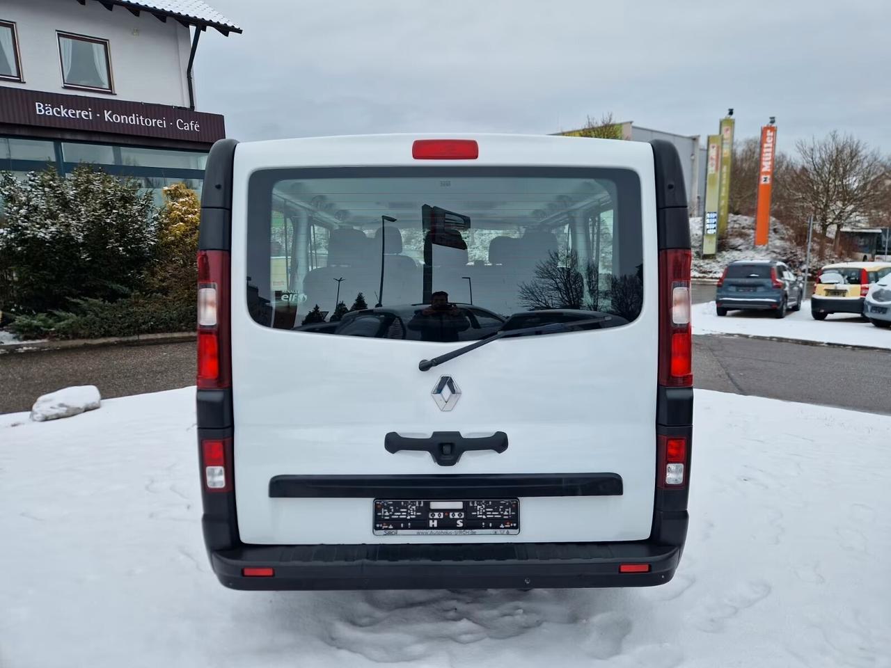 Renault Trafic T29 Combi L2H1 9 posti/navigatore/aria