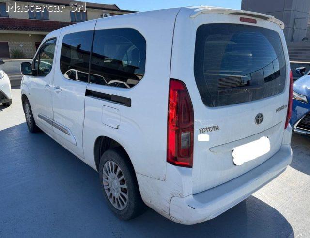 TOYOTA Proace City ProAce City Verso 1.5 D-4D L2 Lounge - GF055AX