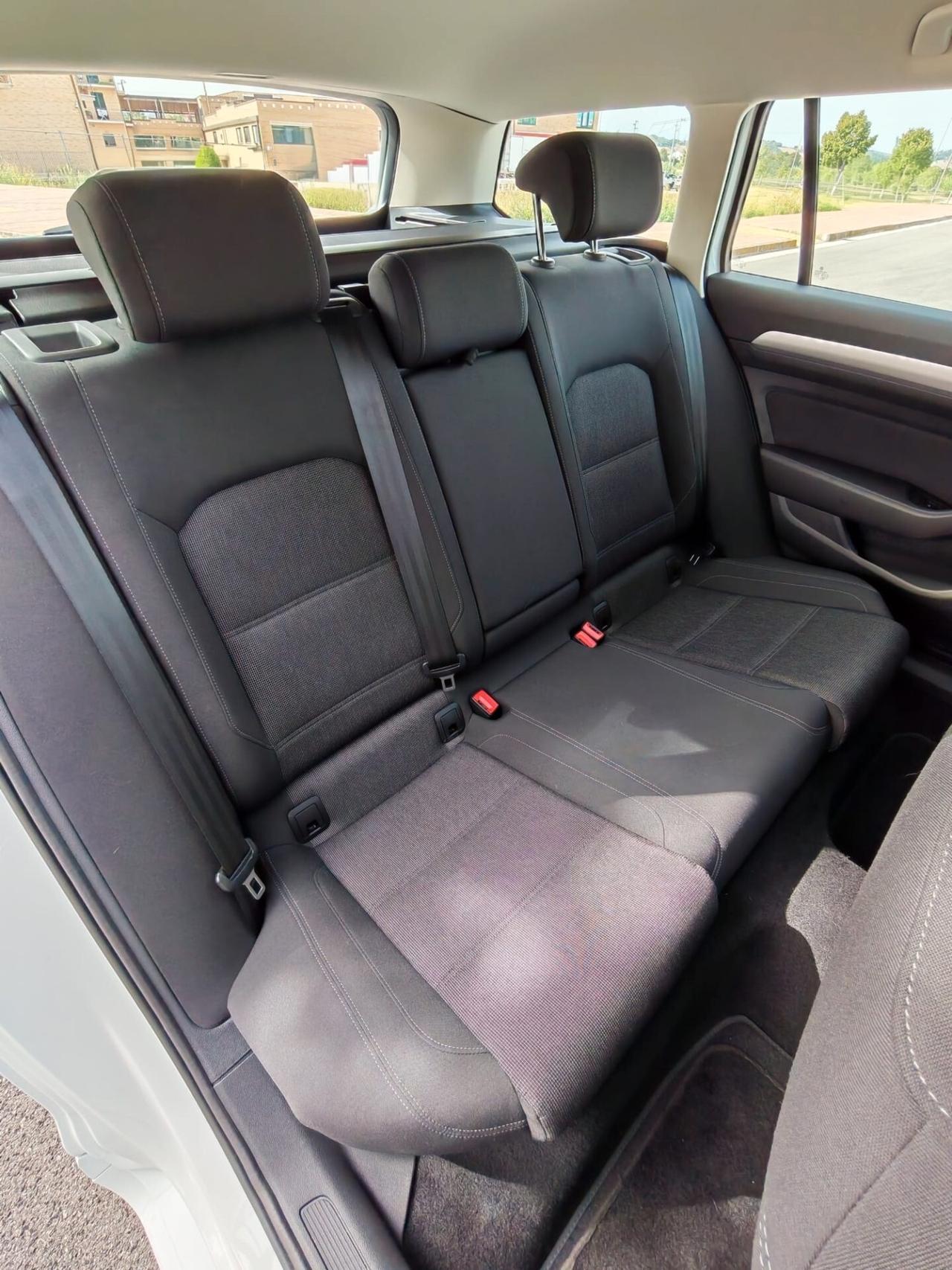 Volkswagen Passat Variant 2.0 TDI Business BlueMotion Tech.
