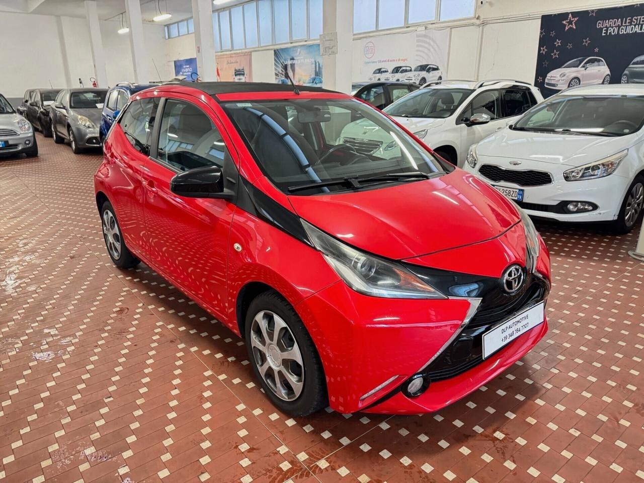 Toyota Aygo 1.0 VVT-i 69 CV 5 porte x-clusiv - CABRIO
