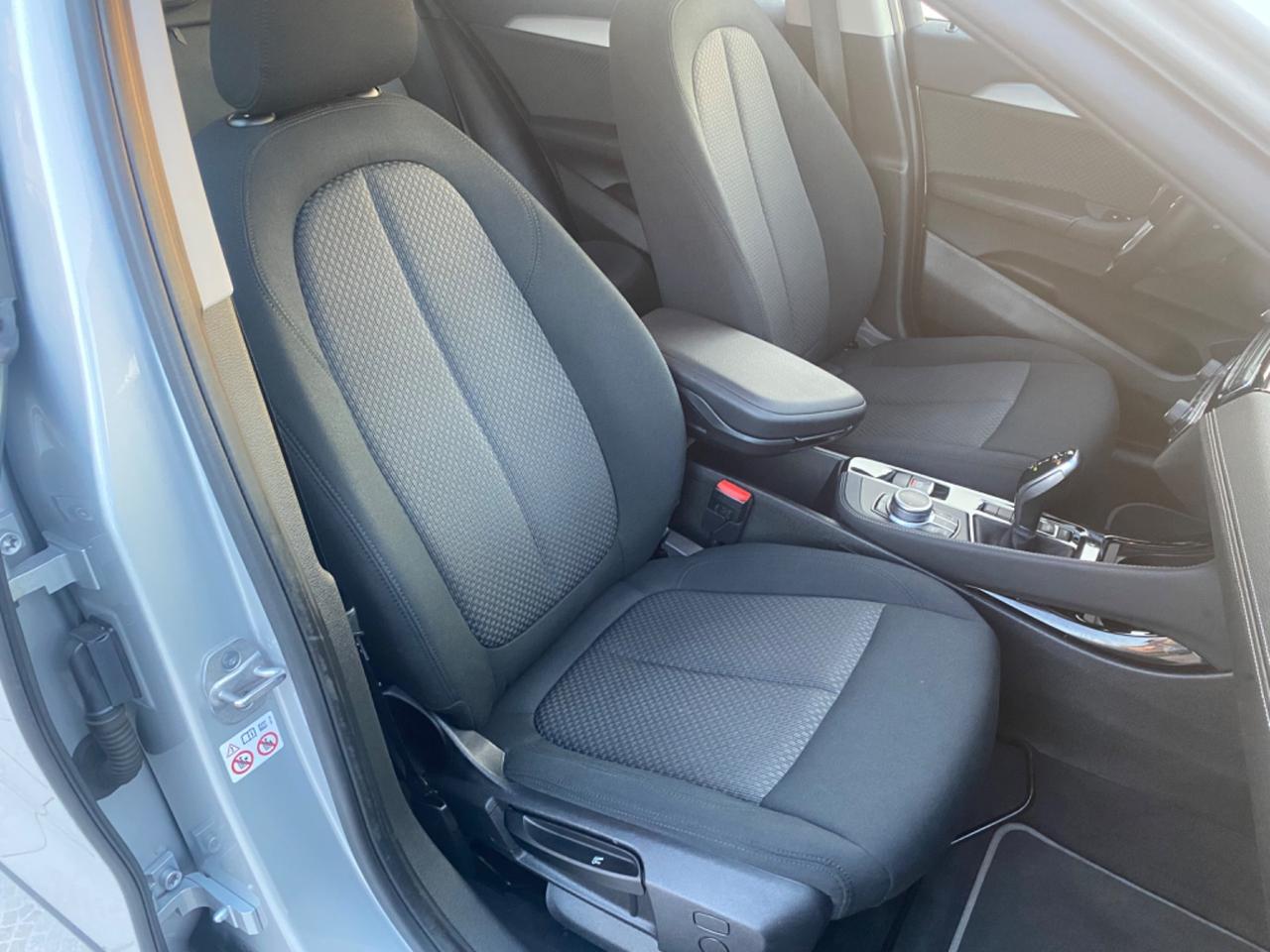 Bmw X2 sDrive18d Business-X