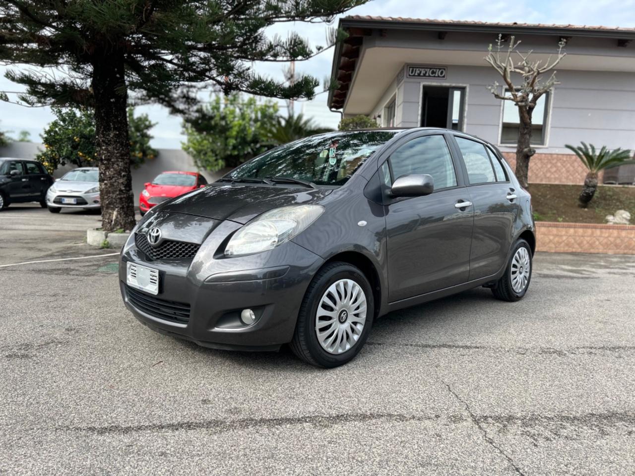 Toyota Yaris 1.3 5 porte Sol