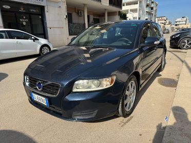 VOLVO V50 D2 POLAR PLUS