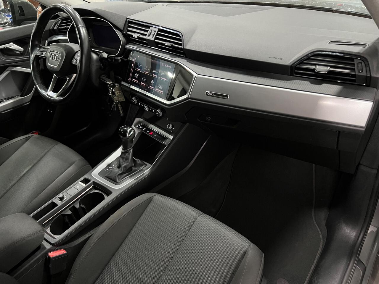 Audi Q3 SPB 45 1.4 TFSI STronic E-Hybrid Business 245 cv