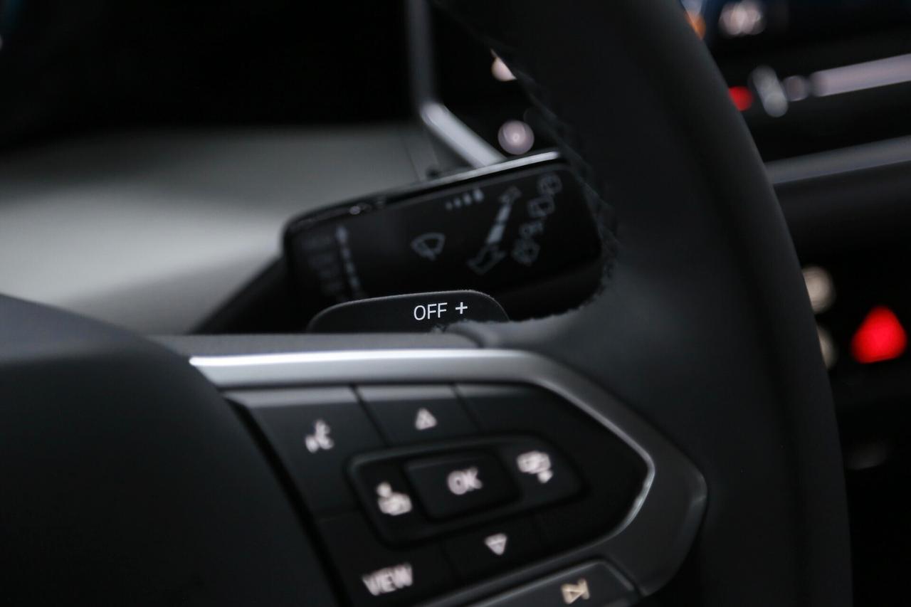 Volkswagen Golf 1.5 eTSI 115 cv DSG Edition Plus