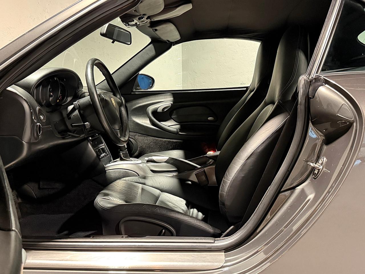 Porsche 911 Carrera cat Cabriolet