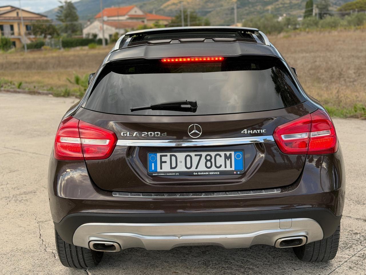 Mercedes-benz GLA 200 d Sport Tetto Garanzia