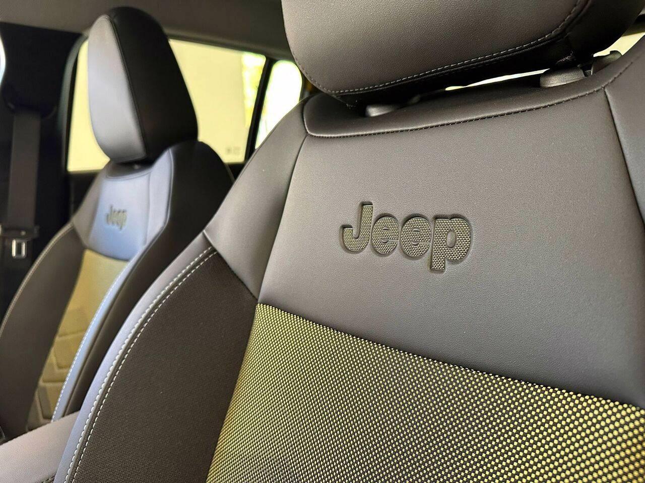 JEEP Avenger - Avenger 1.2 turbo e-hybrid mhev Summit fwd 110cv edct6