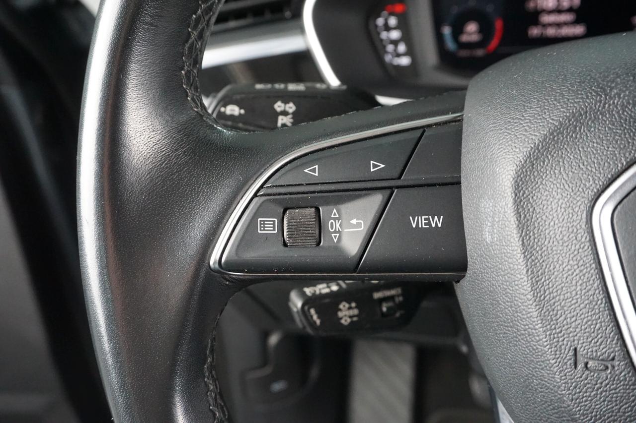 Audi Q3 35 TDI Business