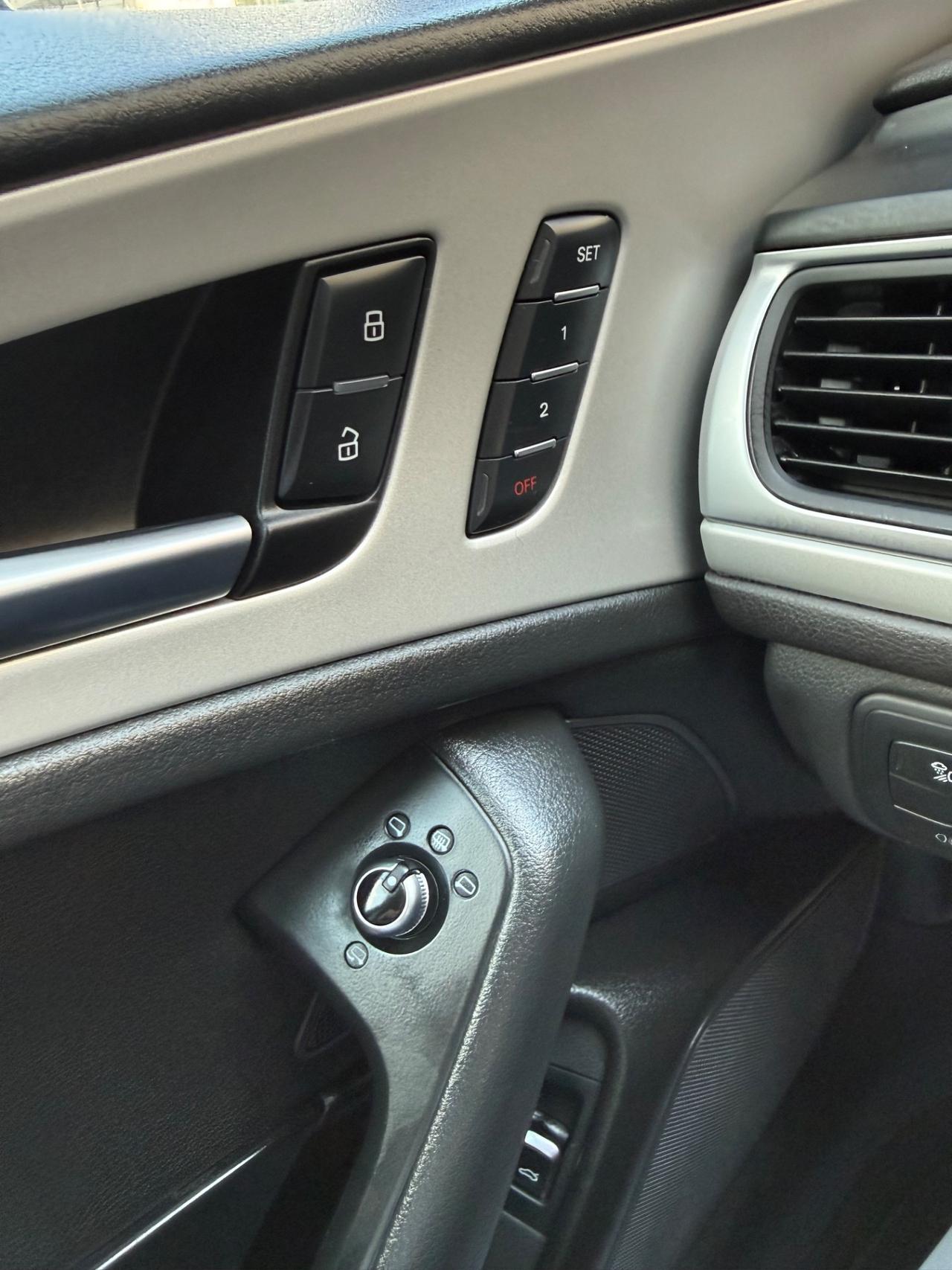 Audi A6 2.0 TDI 190 CV ultra S tronic Business Plus