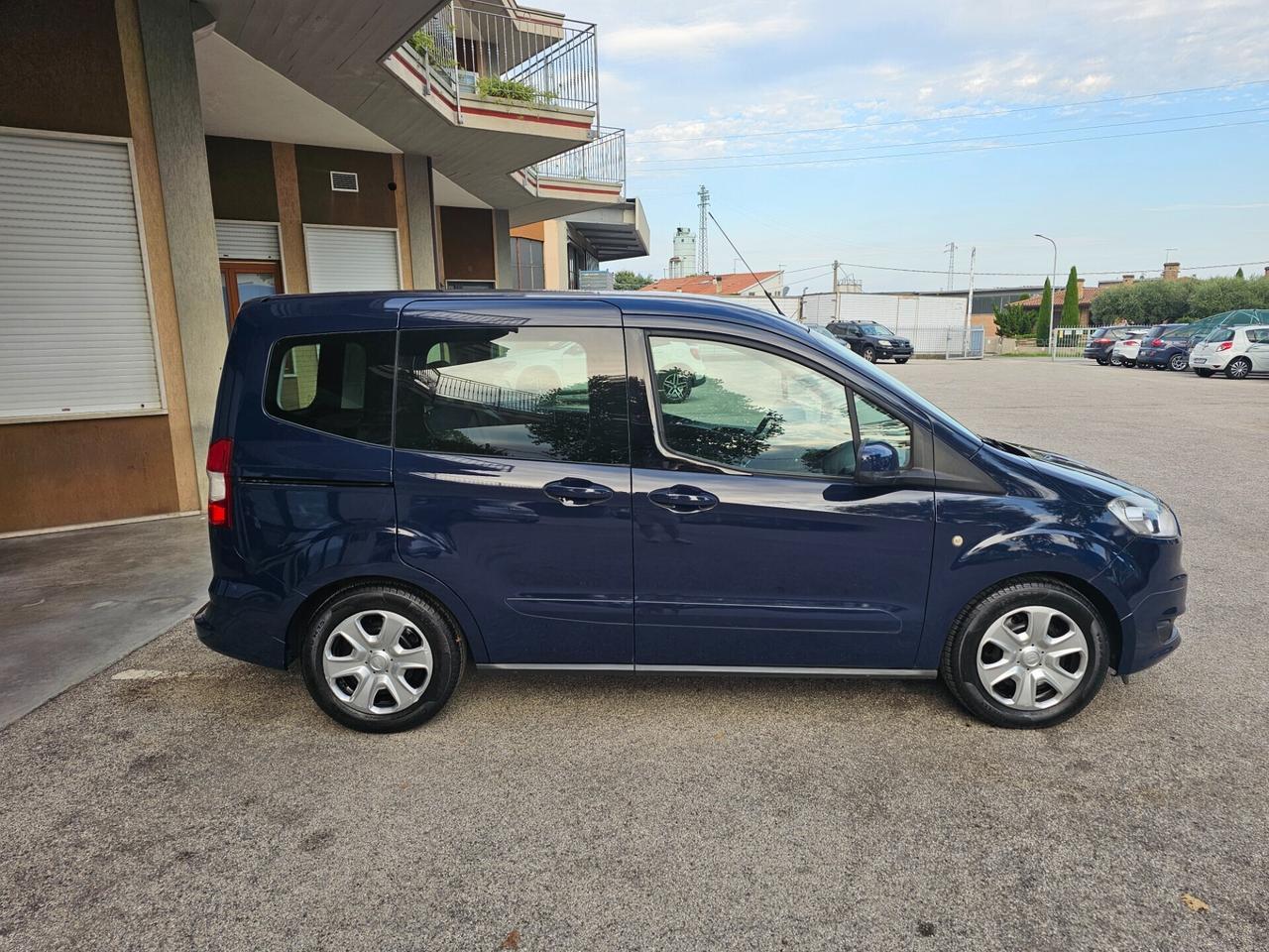 Ford Tourneo Courier 1.0 EcoBoost 100 CV Plus