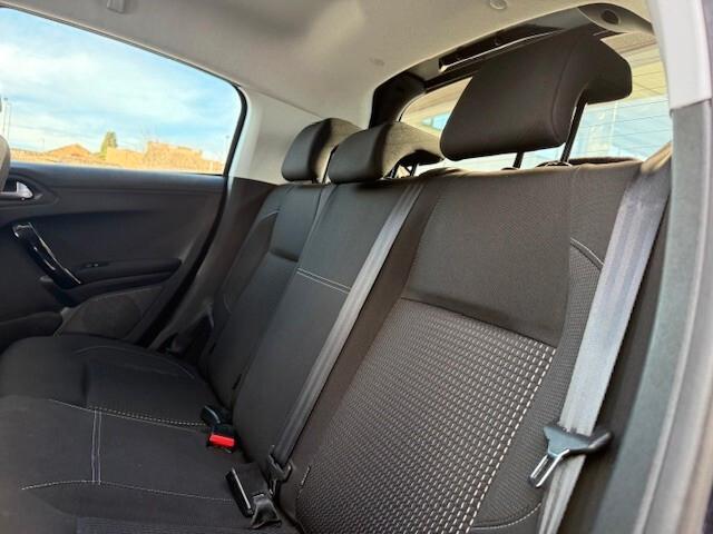 Peugeot 208 PureTech 82 5 porte Allure 2019