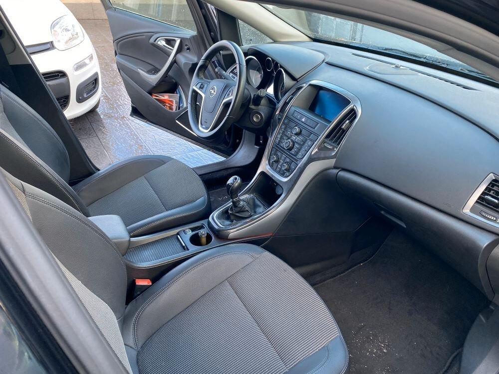 Opel Astra 1.4 GPL 140CV Sports Tourer