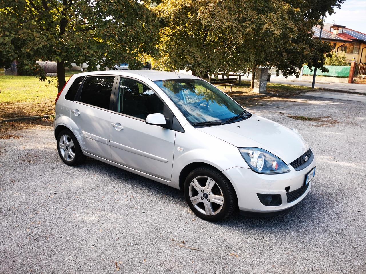 Ford Fiesta 1.2 UNICO PROPRIETARIO