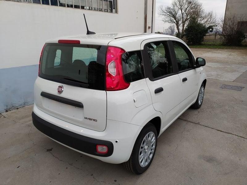 FIAT Panda 1.0 70cv Hybrid Promo Cbc26