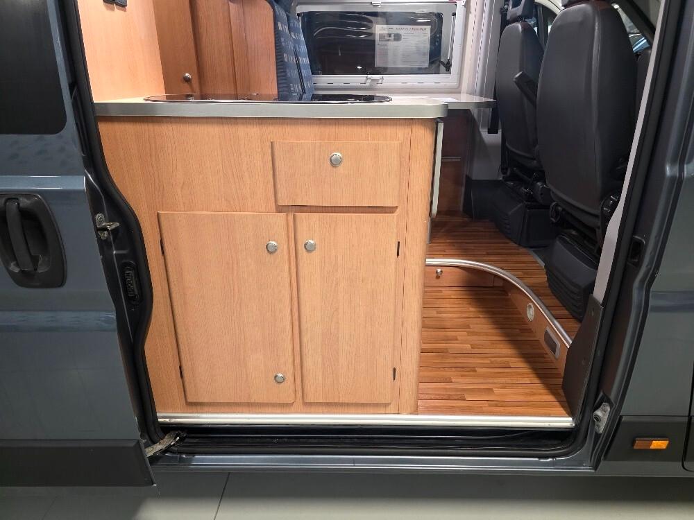 CAMPER VAN WEINSBERG COSMOS