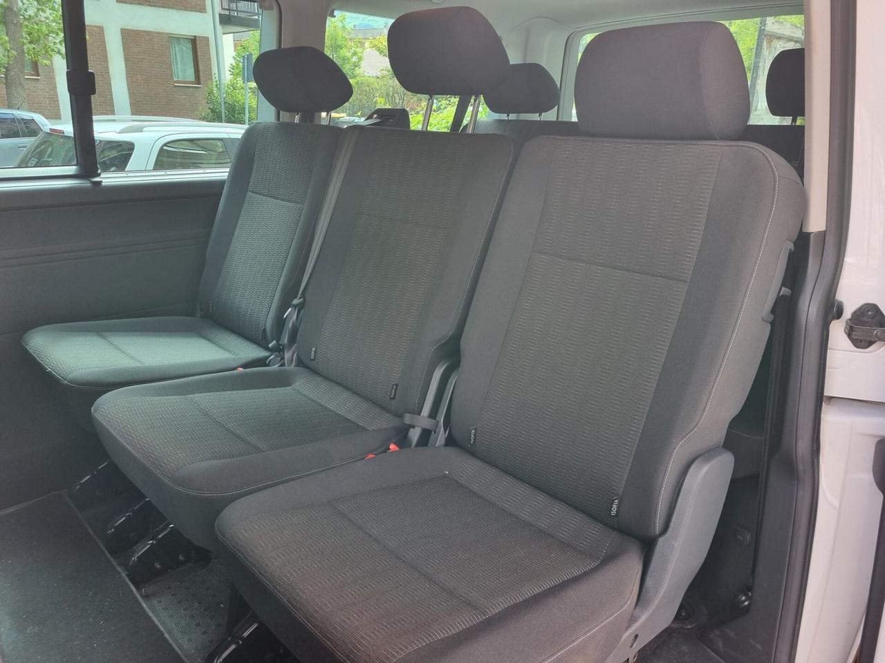 Volkswagen Caravelle 2.0 TDI 150CV 8 POSTI