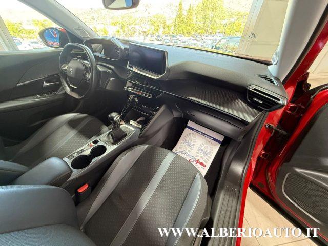 PEUGEOT 2008 BlueHDi 100 S&S Allure