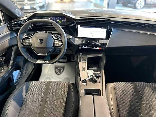 Peugeot 308 BlueHDi 130 S&S EAT8 GT