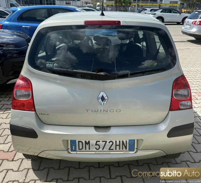 RENAULT Twingo 1.2 8V Dynamique