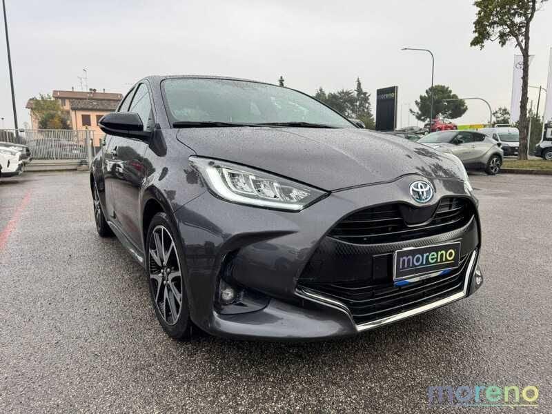 Toyota Yaris 1.5h Lounge