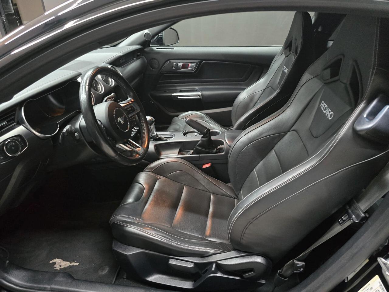 Ford Mustang GT 5000cc