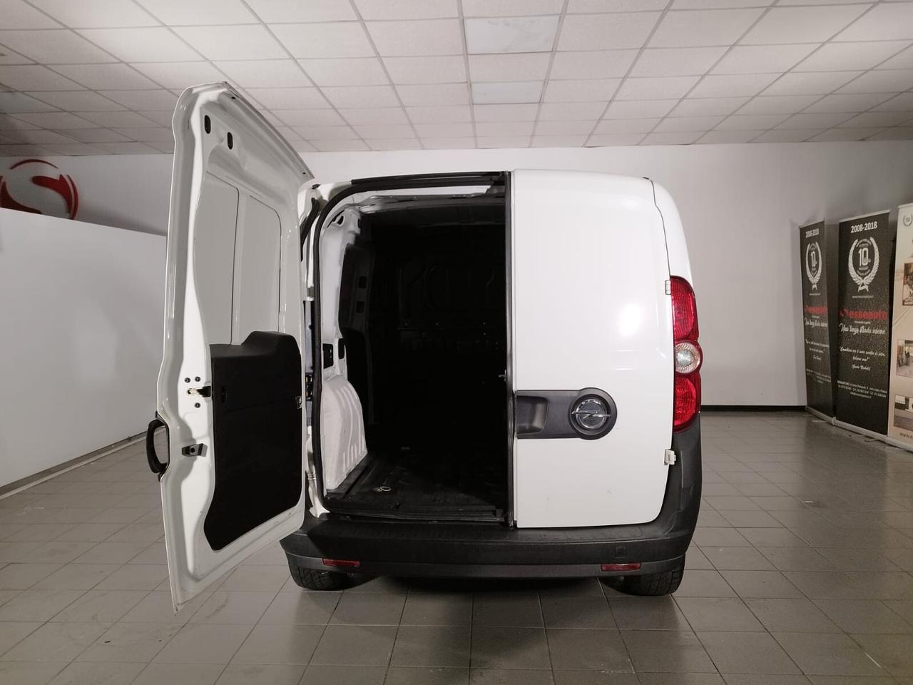 Opel Combo 1.6 CDTI 105CV Van E6 IVA ESPOSTA