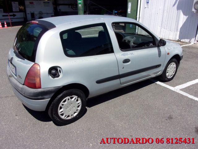 RENAULT Clio 1.1i cat 3 porte UP Aria