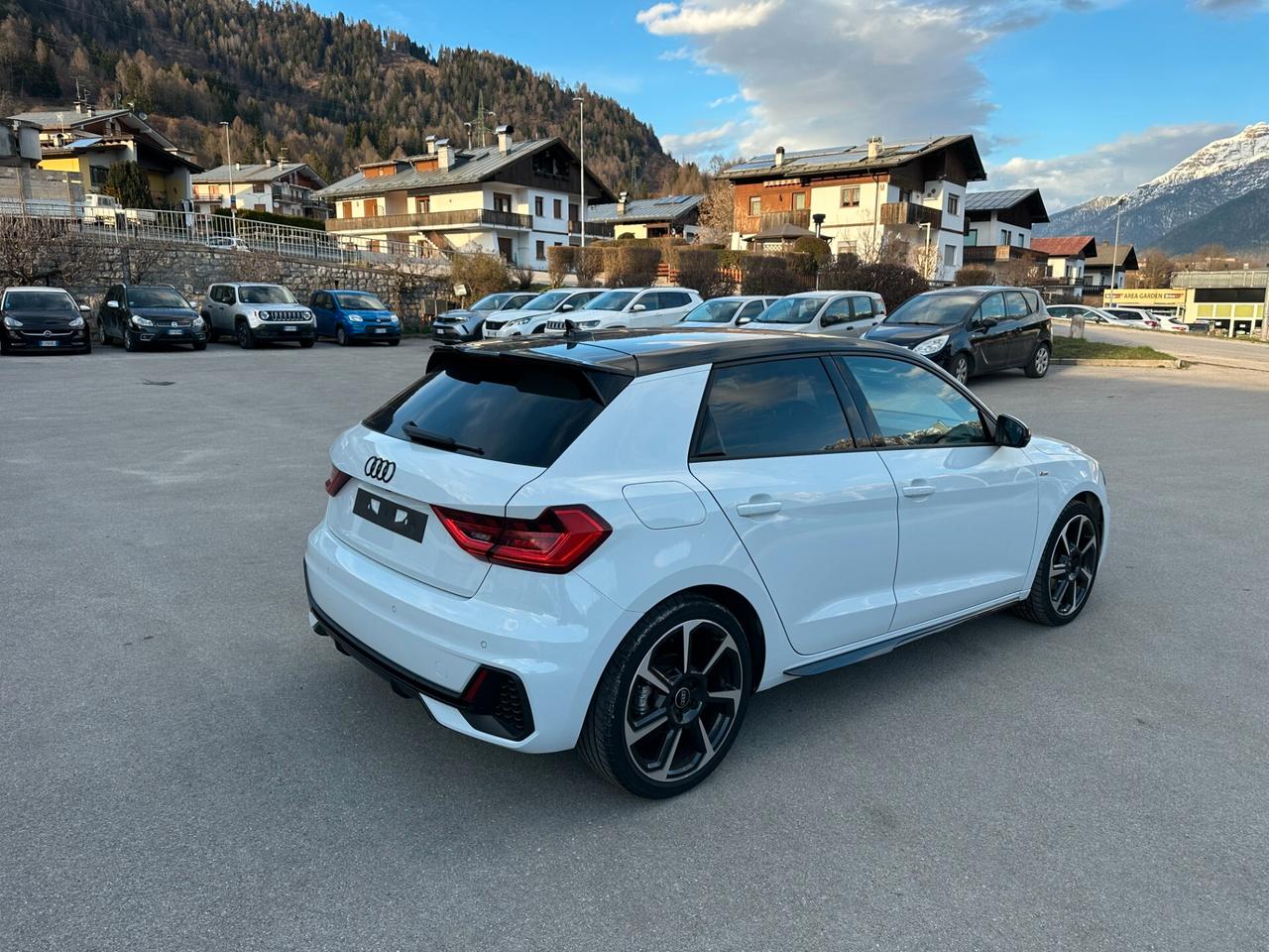 Audi A1 SPB 30 TFSI S tronic Identity Black