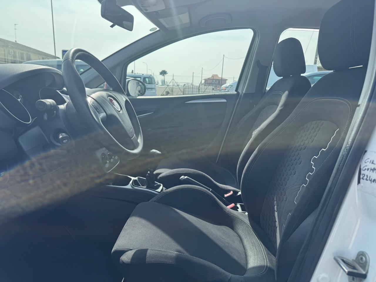 Fiat Punto 1.3 MJT II 75 CV 5 porte Street